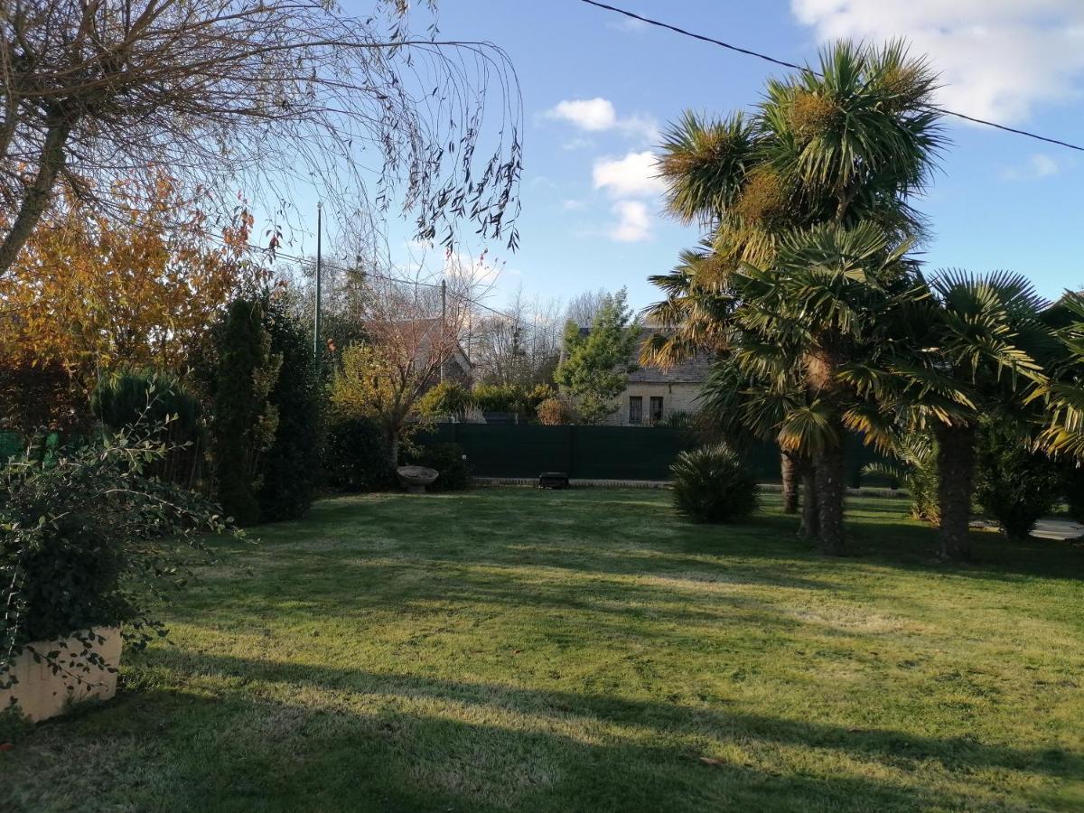 Villa Des Pontons Maison 5 Chambres Avec Grand Jardin Clos Et Belle Terrasse Sejour Spacieux Lumineux A 2 Kms De La Plage D'Arromanches Pres De Bayeux, Omaha Beach - Table De Ping Pong トレシー・シュル・メール エクステリア 写真